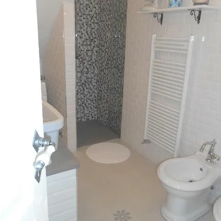 Finestra Sul Lago..appartamento Apartment